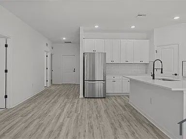 Foto del edificio - 1147 Edgerton Ave