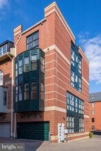 Building Photo - 1662 N Quinn St