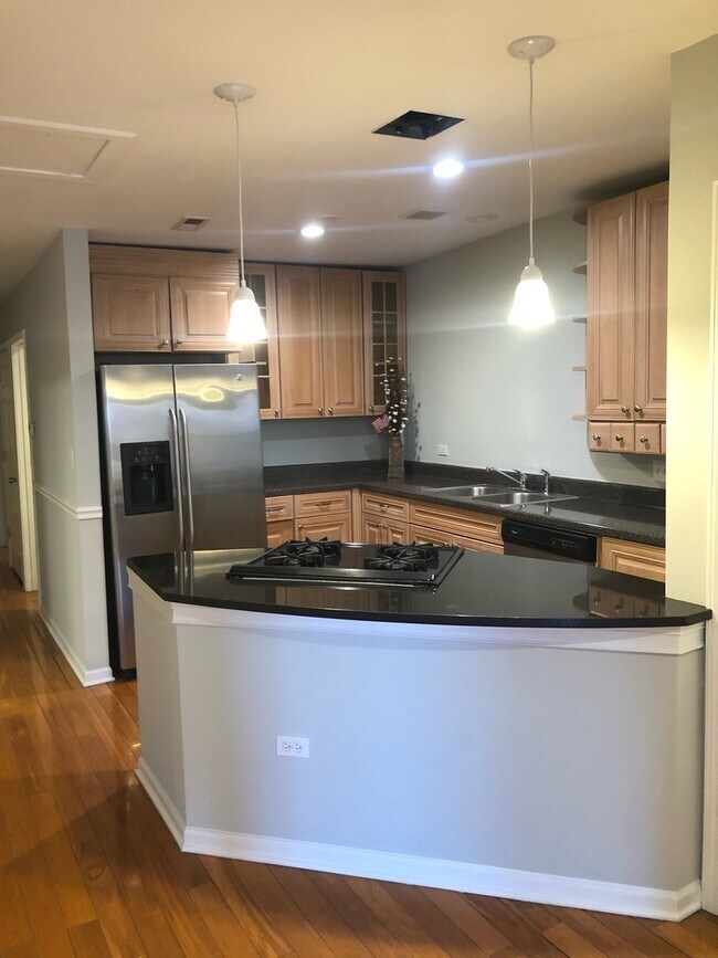 Foto del edificio - 955 N Ashland Ave