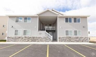 Building Photo - 6327 N Freedom Rd