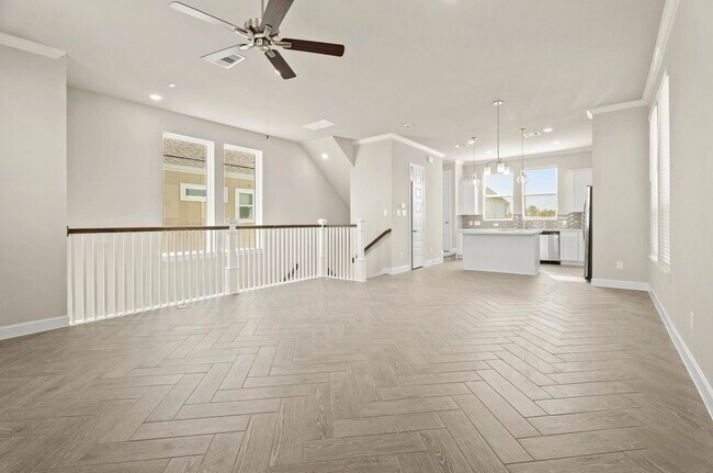Building Photo - 3206 La Rambla Dr