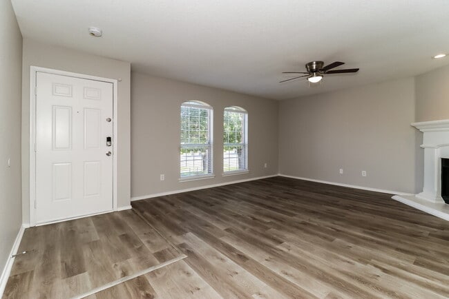 Building Photo - 14101 Black Gold Trail