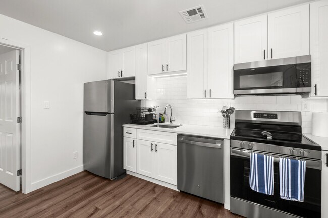 Foto del edificio - 1242 E Pierce St