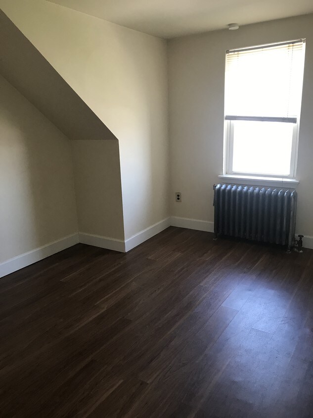 Foto principal - 818 S Broom St