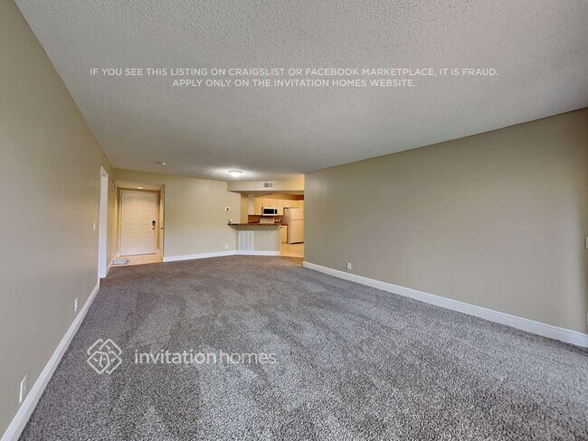 Foto del edificio - 8761 Wiles Rd