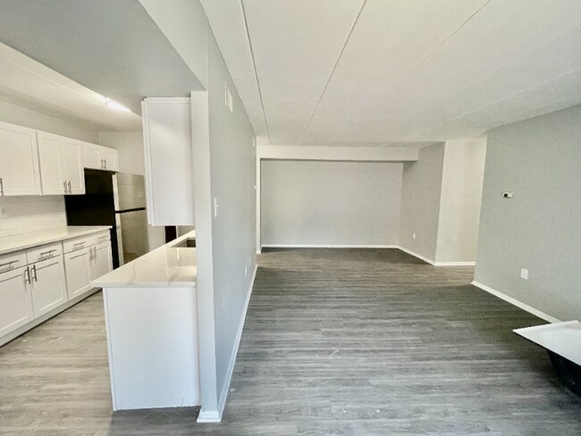 Foto del edificio - 400 S Lansdowne Ave