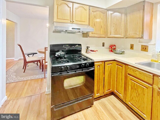 Foto del edificio - 9015 Gettysburg Ln