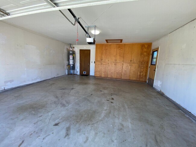 Foto del edificio - 1348 E Ferguson Ct