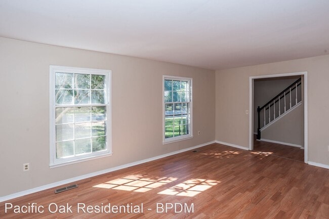 Building Photo - 4 br, 1.5 bath House - 719 Buena Vista Dr