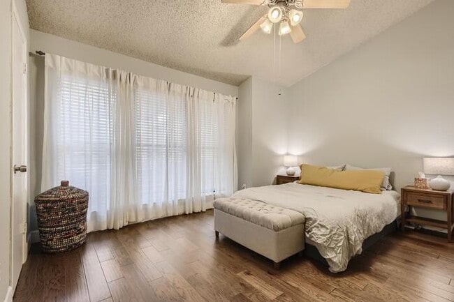 Foto del edificio - 5107 Leralynn St