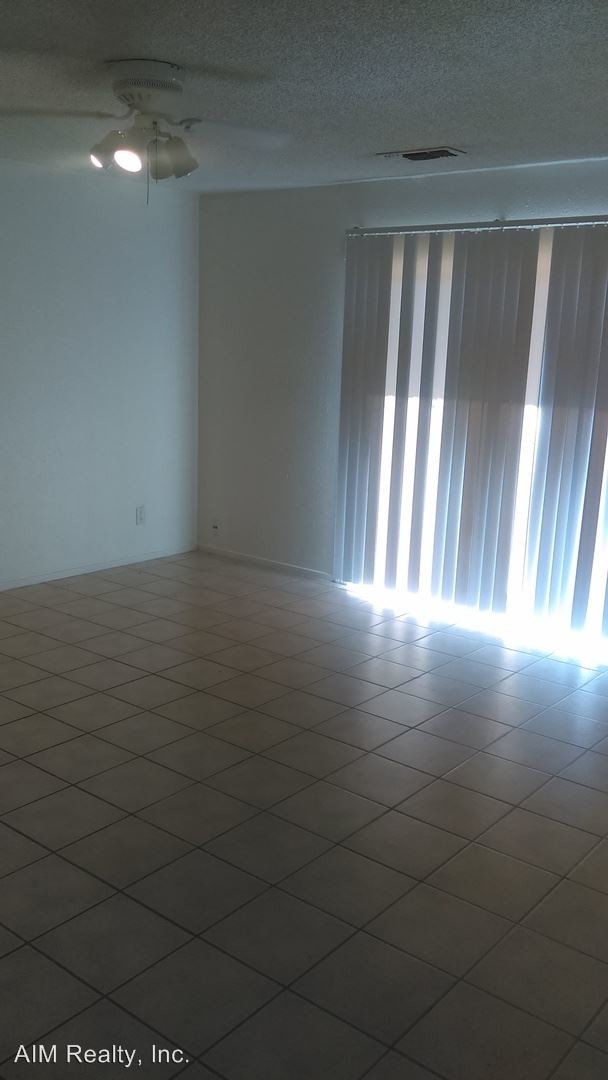 Building Photo - 6 br, 2 bath House - 6344 LONGDALE DRIVE