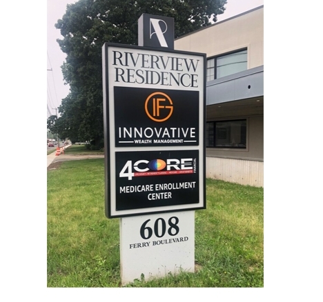 Foto del edificio - 608 Ferry Blvd
