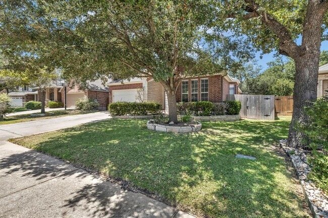 Foto del edificio - 3748 Pine Needle Cir