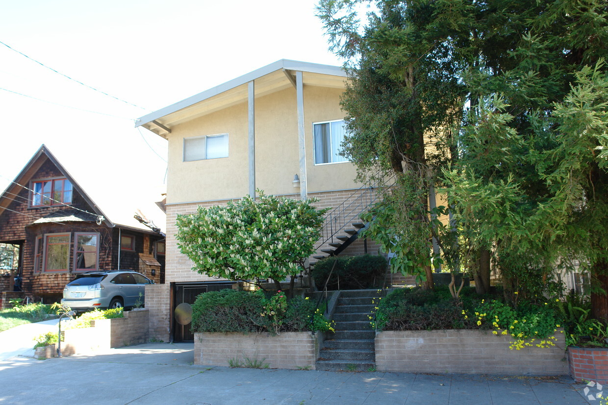 Foto del edificio - 1619 Josephine St