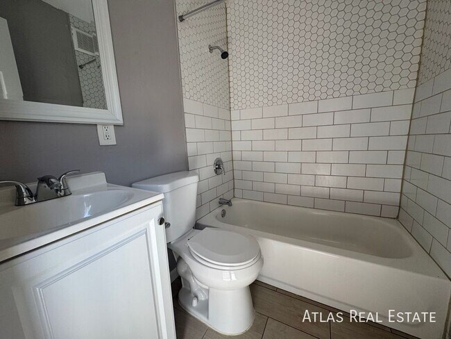 Foto del edificio - 3451 N Flowing Wells Rd
