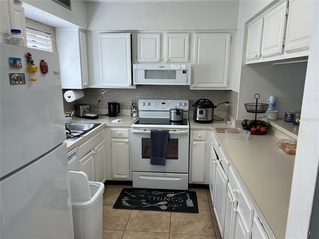 Building Photo - 5617 Ashton Lake Dr