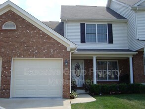 Building Photo - 623 S Atcher St