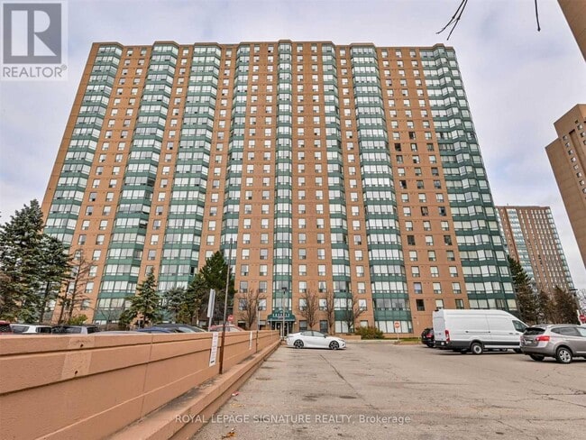 Building Photo - 135 Hillcrest Ave