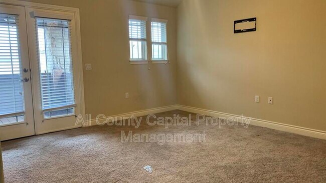 Foto del edificio - 6805 Alleyton Dr