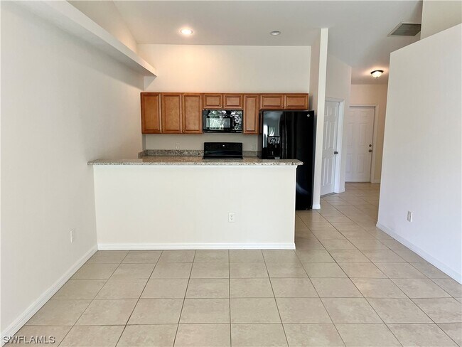 Building Photo - 141-143 Santa Barbara Blvd