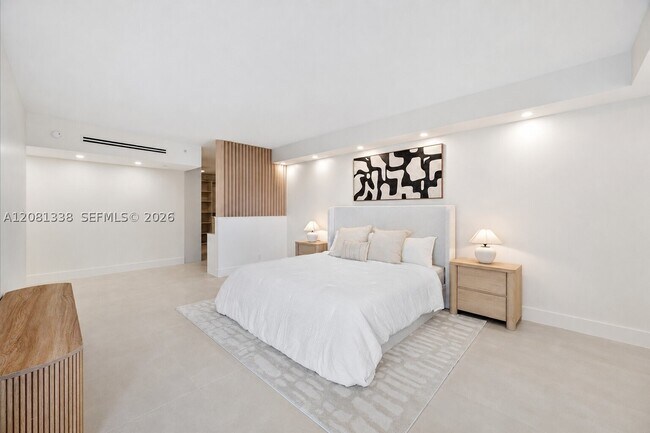 Foto del edificio - 19355 Turnberry Way