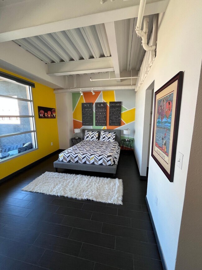 Foto del edificio - 524 Central Ave SW