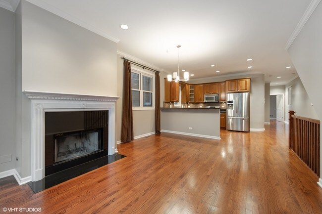 Building Photo - 3746 N Clifton Ave