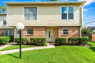 Building Photo - 14515 Wunderlich Dr