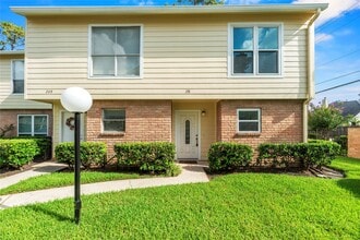 Building Photo - 14515 Wunderlich Dr