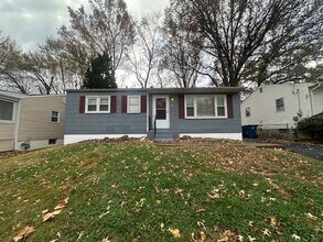 Building Photo - 46 Barto Dr