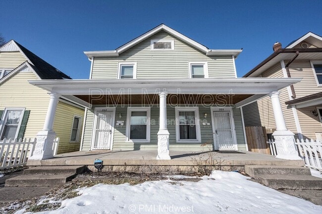 Building Photo - 264 N Holmes Ave