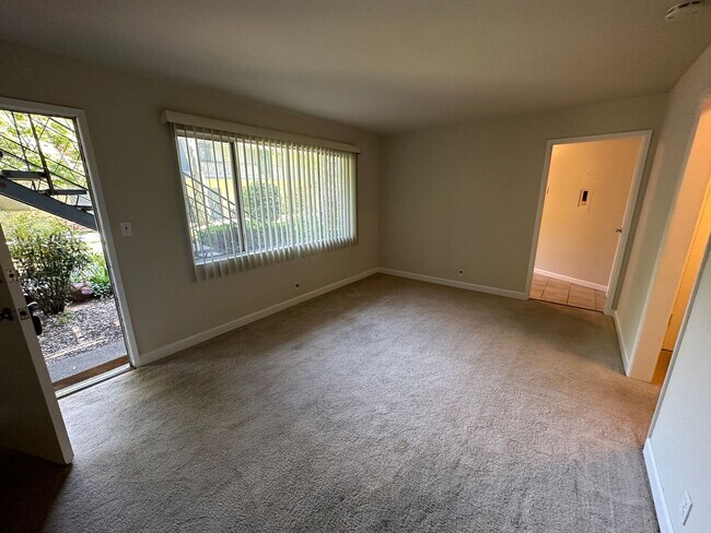 Foto del edificio - 9014 --- CHURCH 31