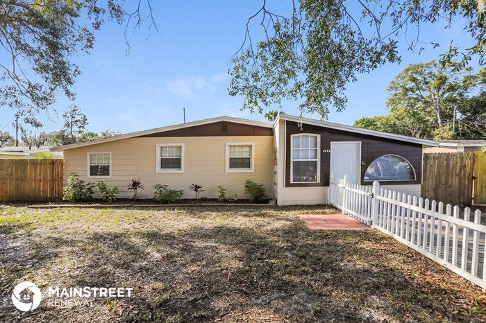 Foto principal - 1042 Reams St