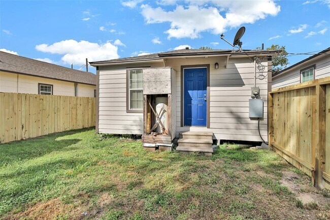 Foto del edificio - 4126 Sayers St