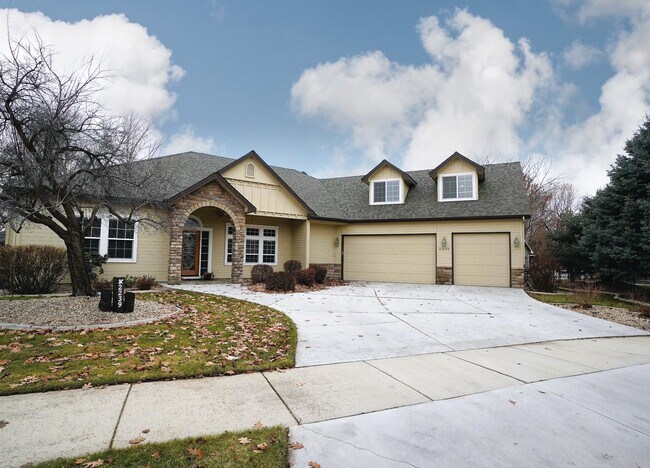 Building Photo - 2239 W Forest Grove Ct
