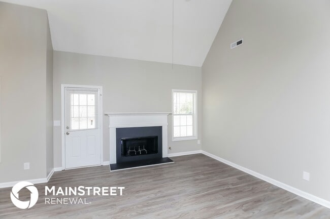 Building Photo - 1459 Cambridge Ct