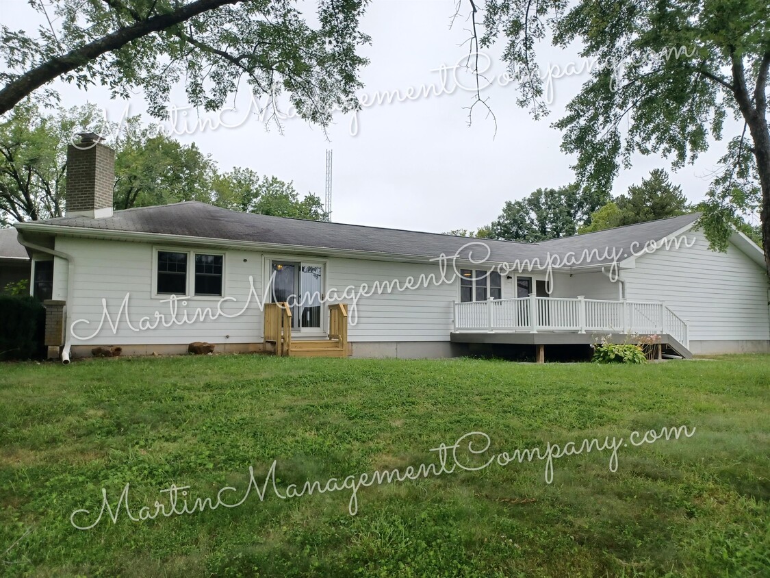Primary Photo - 30905 Providence Rd