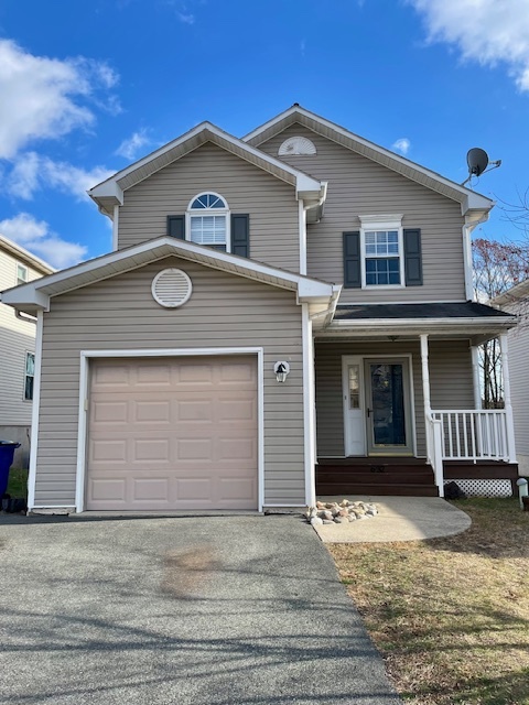 Foto principal - 632 Upland St