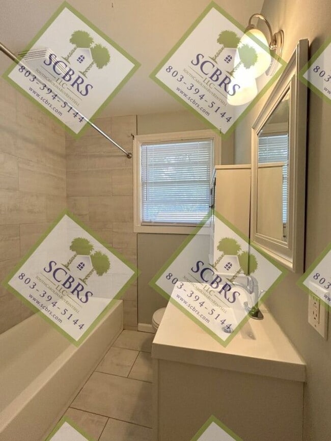 Building Photo - ROSEWOOD - Clean 3 bedroom, 1 bath home
