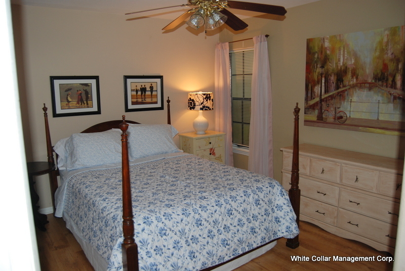 Guest Bedroom - Queen Bed - 10150 Belle Rive Blvd