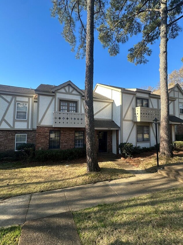 7504 Bavarian Dr, Germantown, TN 38138 Townhome Rentals in Germantown
