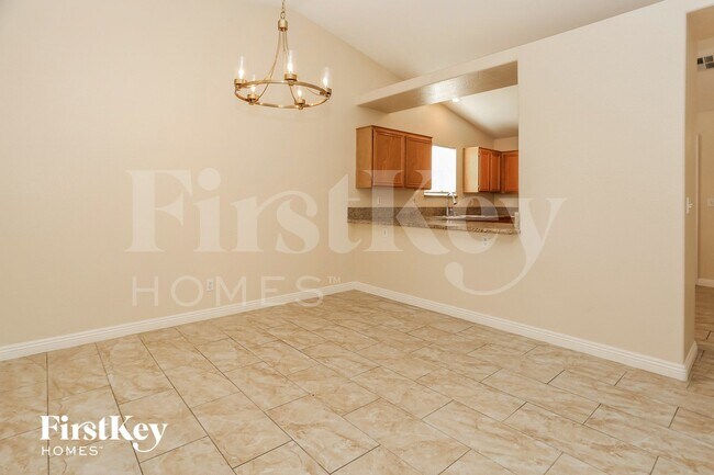 Building Photo - 5412 Redview Ct