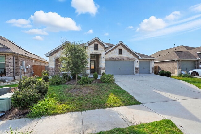 Building Photo - 1544 Devine Lake Bnd