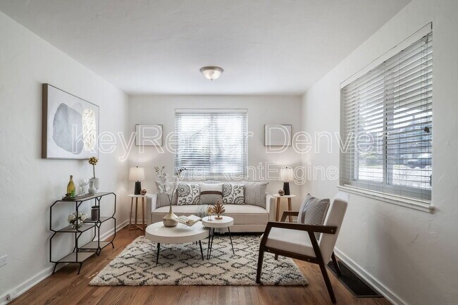 Foto del edificio - 7275 E 8th Ave