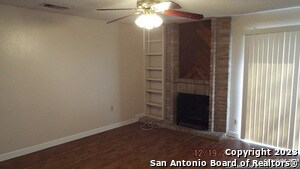 Building Photo - 5922 Brambletree St