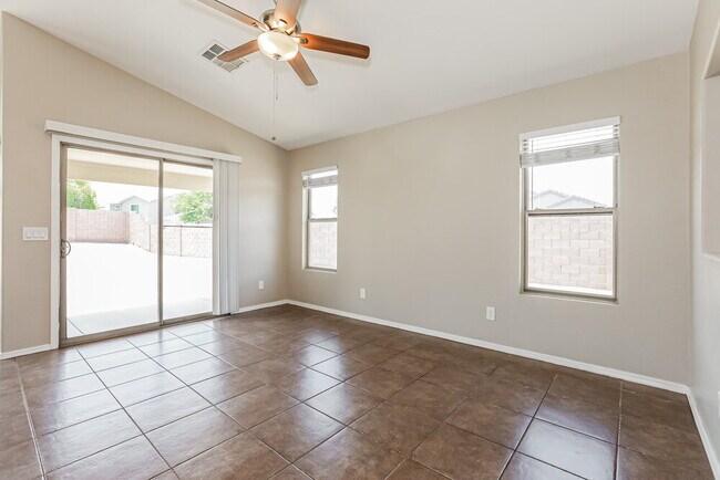 Building Photo - 2049 W Gold Mine Way