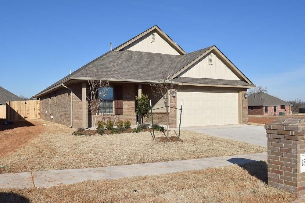 13929 Northwood Village Dr, Piedmont, OK 73078 House Rental in