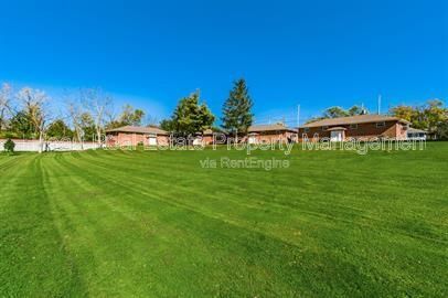 Building Photo - 268 Powell Cir