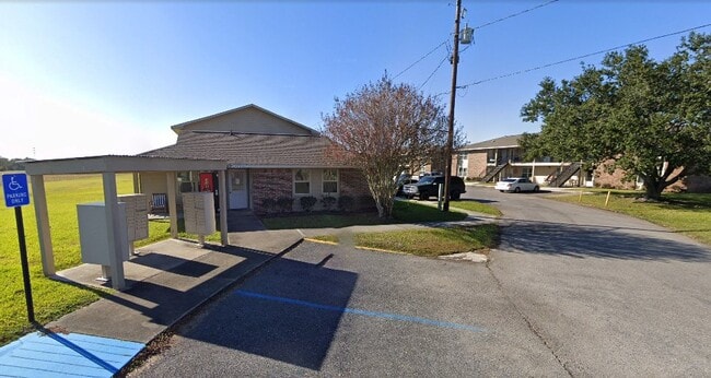 Building Photo - 16932 West Main-#16932