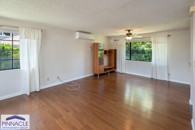 Building Photo - 91-1039 Puhipaka St.